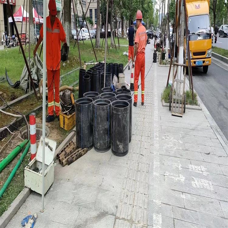 九龙湖管道短管置换修复