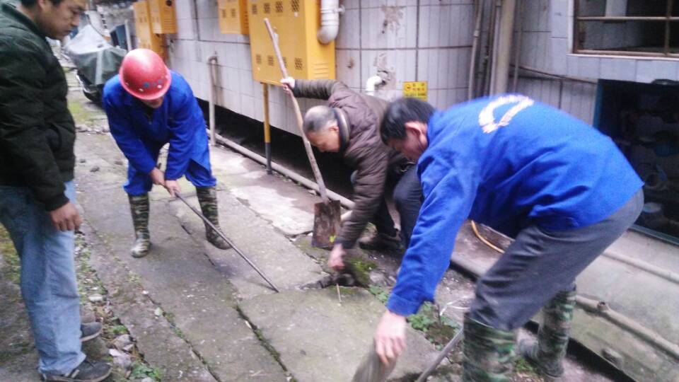 九龙湖清掏化粪池、管道疏通一站式服务<高效><技术><可靠>